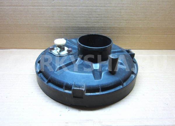 Крышка воздушного фильтра - 1982-1988 | YR20G, 2YU Toyota TownAce I оригинальный номер 17705-71010 . Номера замен - 1770572030, 1770072091