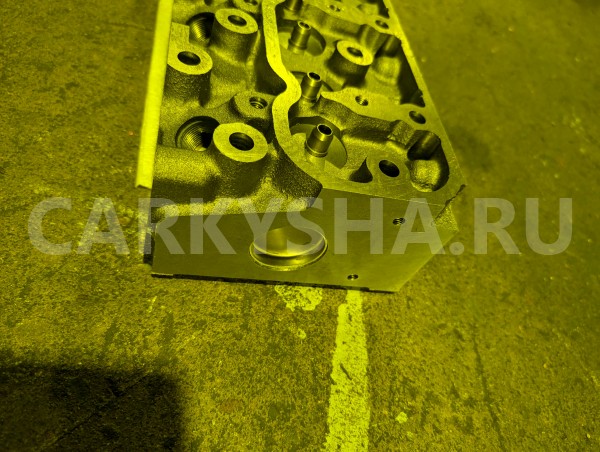 Головка блока цилиндров Isuzu Bighorn 