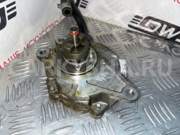 Насос вакуумный Toyota Corolla Rumion 