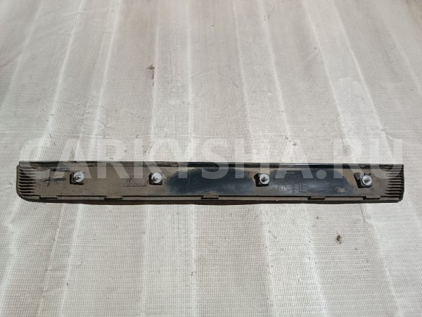 молдинг двери задней левой Nissan X-Trail 