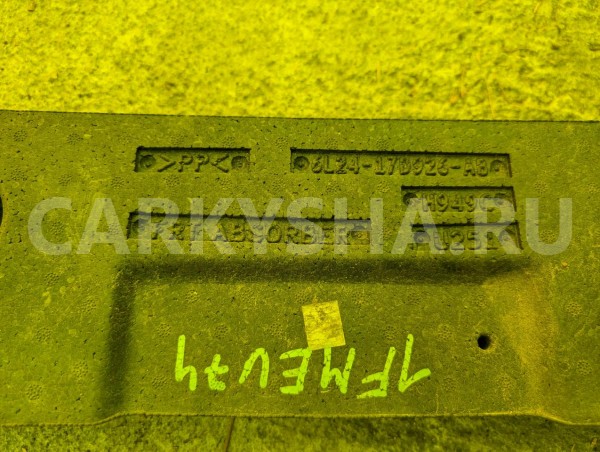 Пенопласт в бампер Ford Explorer 