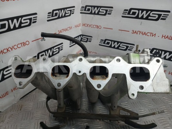 Коллектор впускной Toyota Sprinter 