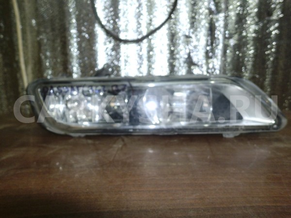 Противотуманная фара левая Volkswagen Passat B7 Седан 