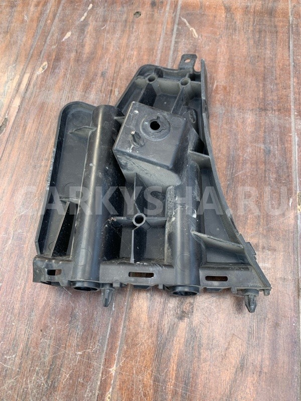 Кронштейн крыла Volvo V60 2010-2013, передний левый Volvo V60 