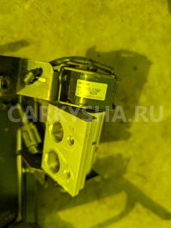 Трубки кондиционера Nissan Leaf 