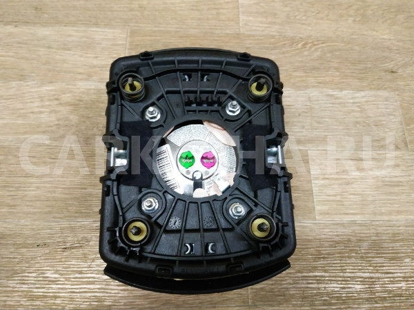 Подушка безопасности в рулевое колесо Land Rover Freelander оригинальный номер 6H52043B13ABW