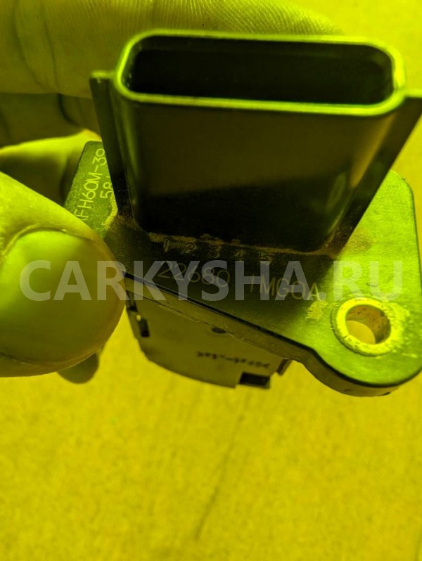 Датчик расхода воздуха Nissan Teana 