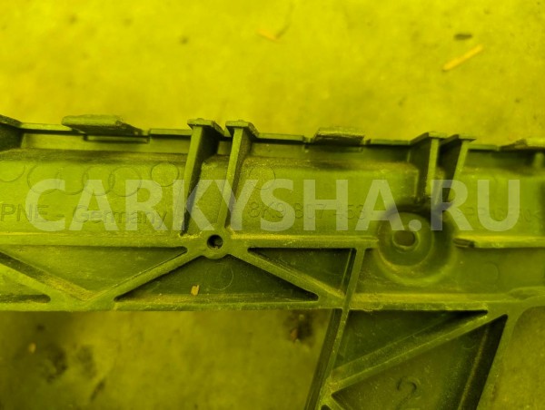 Крепление бампера Audi A4 