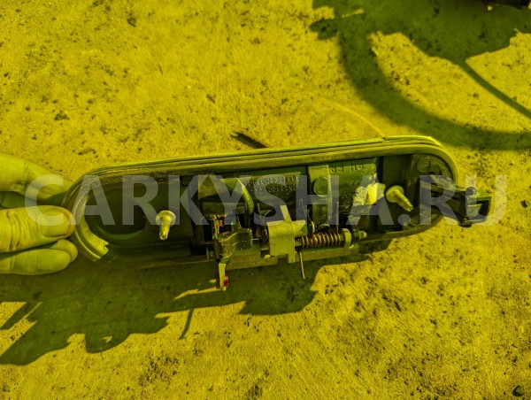 Ручка двери Ford Explorer 