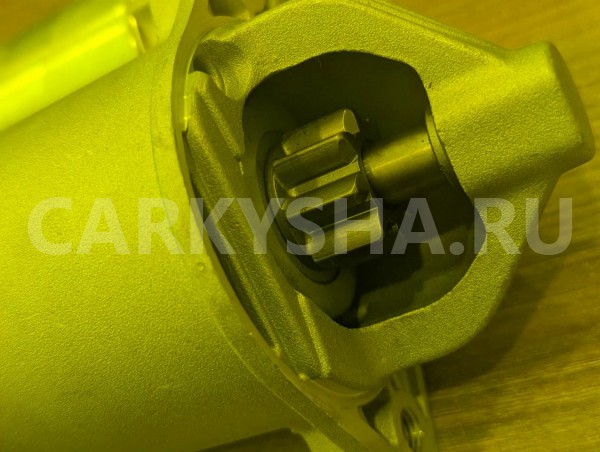 Стартер Mitsubishi Pajero 