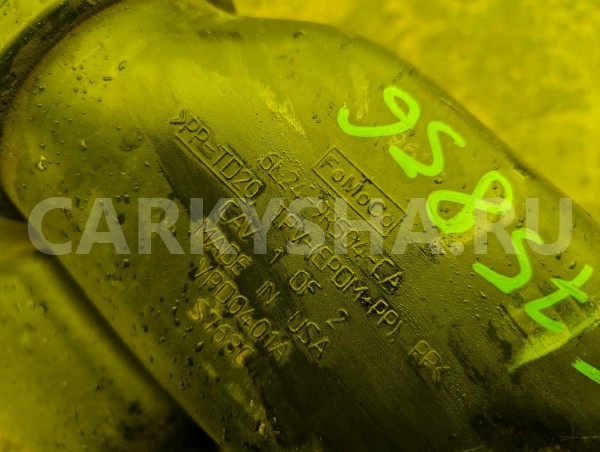 Патрубок воздушного фильтра Ford Explorer 