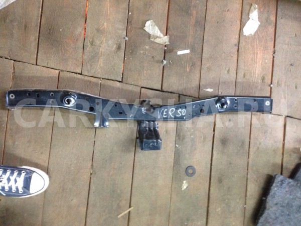 Верхняя планка передней панели Toyota Verso II 