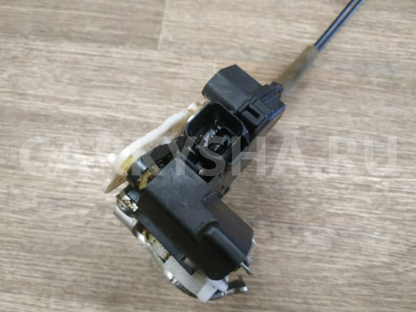 Замок двери задней левой Mitsubishi Outlander оригинальный номер MN145875