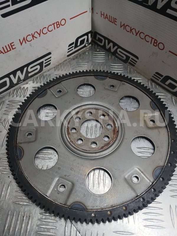 Маховик Toyota Ist 