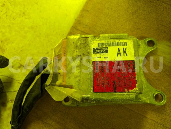 Блок srs Toyota Corolla 