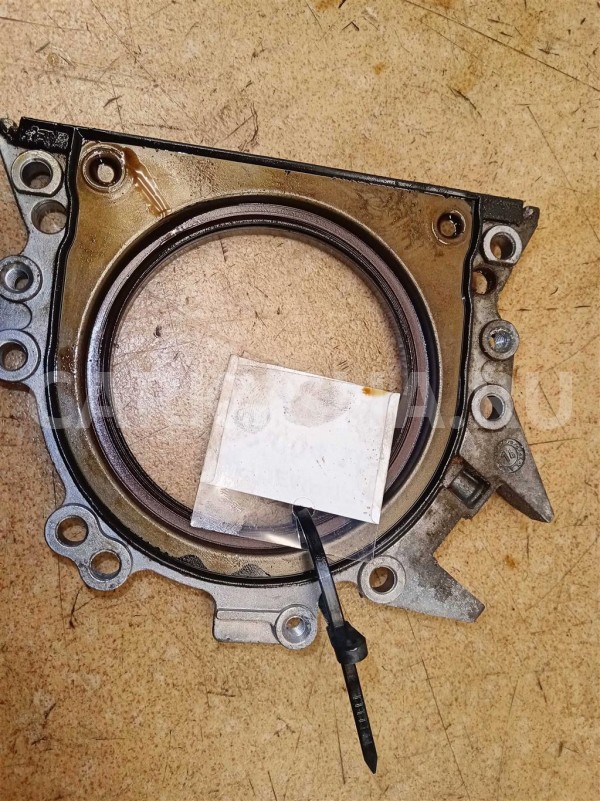 Название детали Крышка коленвала задняя Модель Volkswagen Touran 2010> Volkswagen Touran оригинальный номер 036103171B