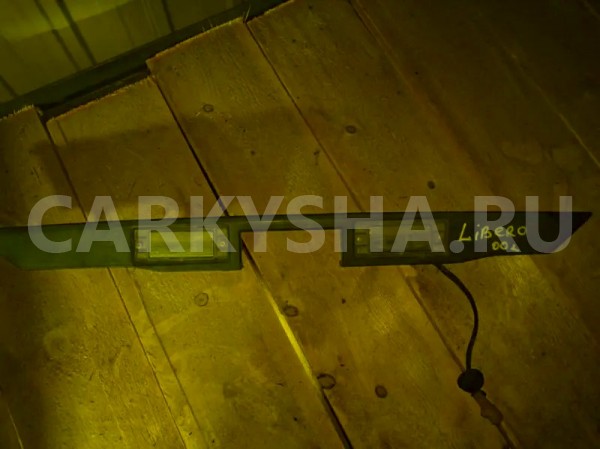 Накладка 5-й двери Mitsubishi Libero 