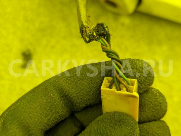 Зеркало Toyota Corolla 