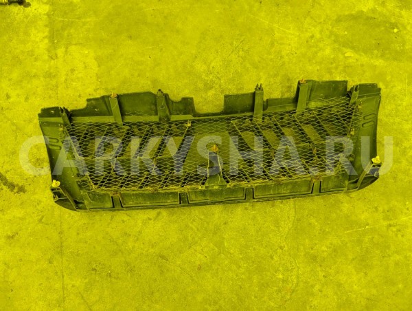 Решетка радиатора Mitsubishi Pajero 