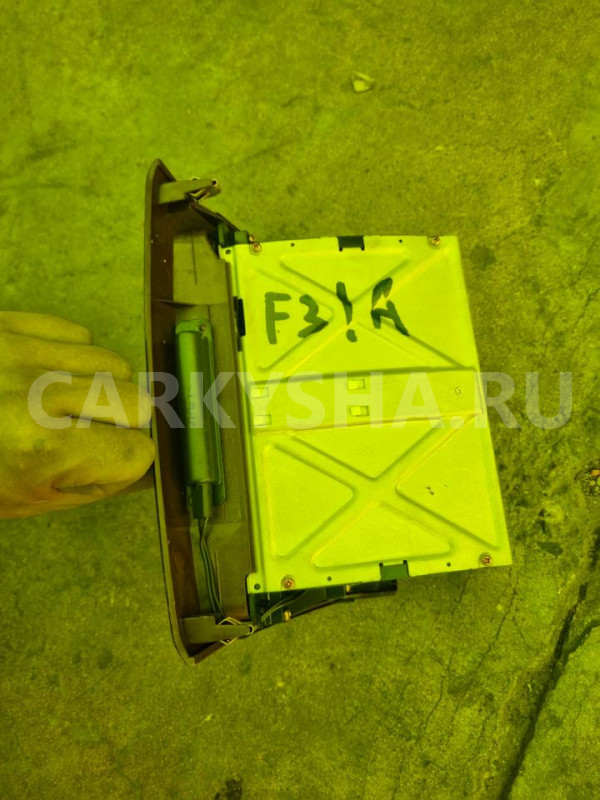Пепельница Mitsubishi Diamante 