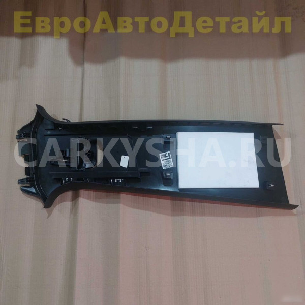 Обшивка средней стойки верхняя Volvo XC40 Volvo XC40 