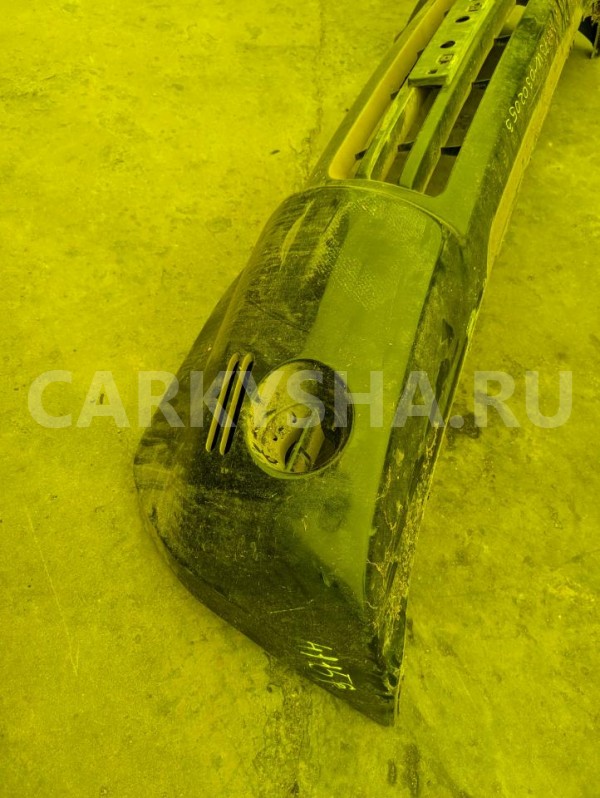 Бампер Mitsubishi Pajero 