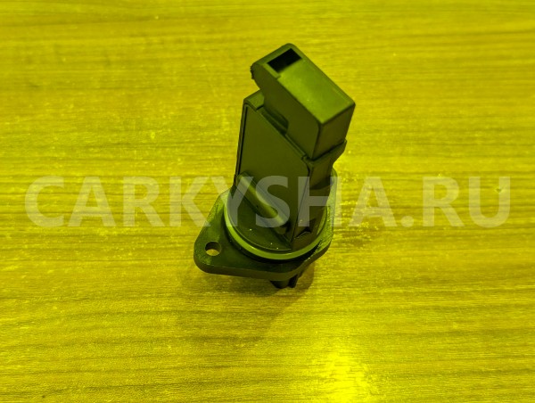 Датчик расхода воздуха Nissan Primera 