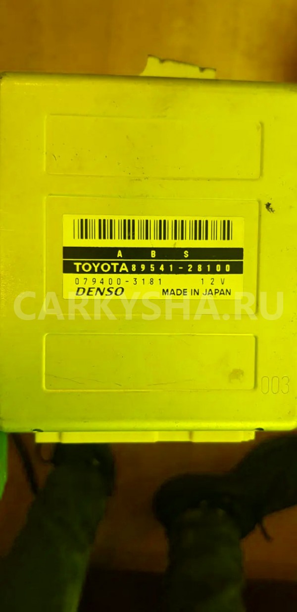 Электронный блок Toyota Noah 