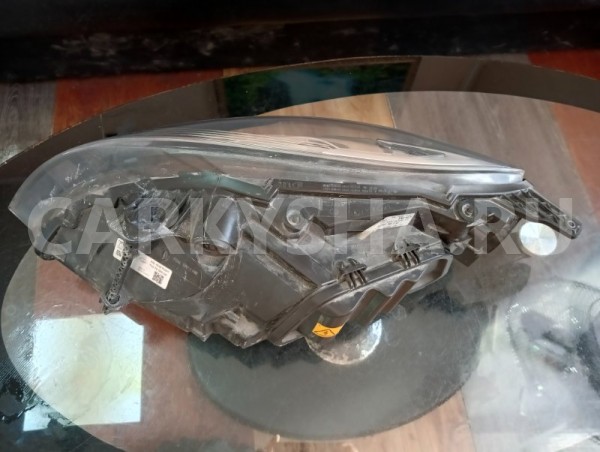 Фара ксенон Volvo v40 2012-2016 31283335, правая Volvo V40 