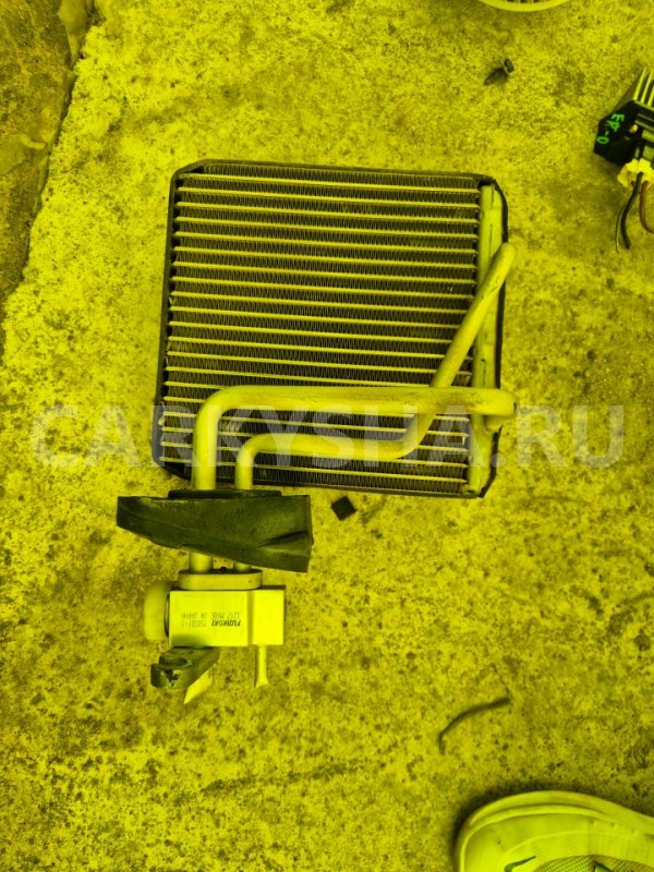 Испаритель кондиционера Mazda Tribute 