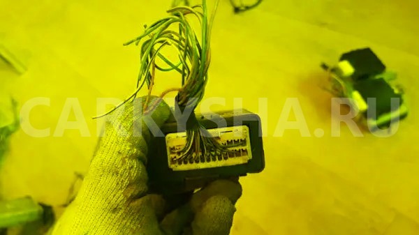 Электронный блок Toyota Celsior 