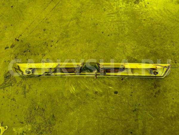 Накладка 5-й двери Nissan Largo 