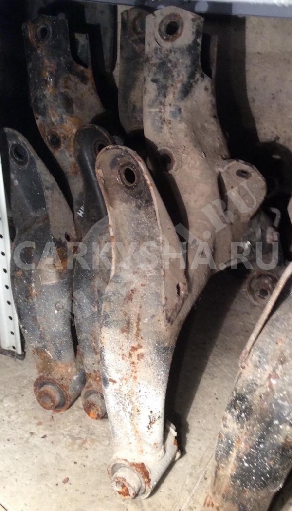 Рычаг задний RH нижний LD3 Land Rover Discovery III оригинальный номер LR051592 LR019979 RGG500460 RGG500360 RGG500081