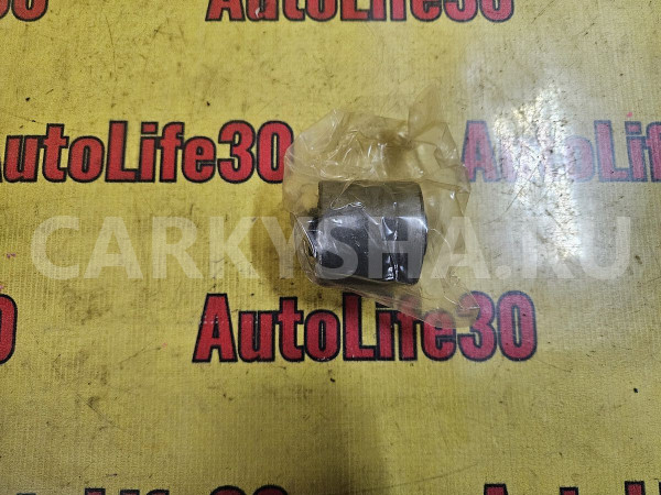 Сайлентблок заднего рычага Mitsubishi Pajero iO оригинальный номер MR418807
