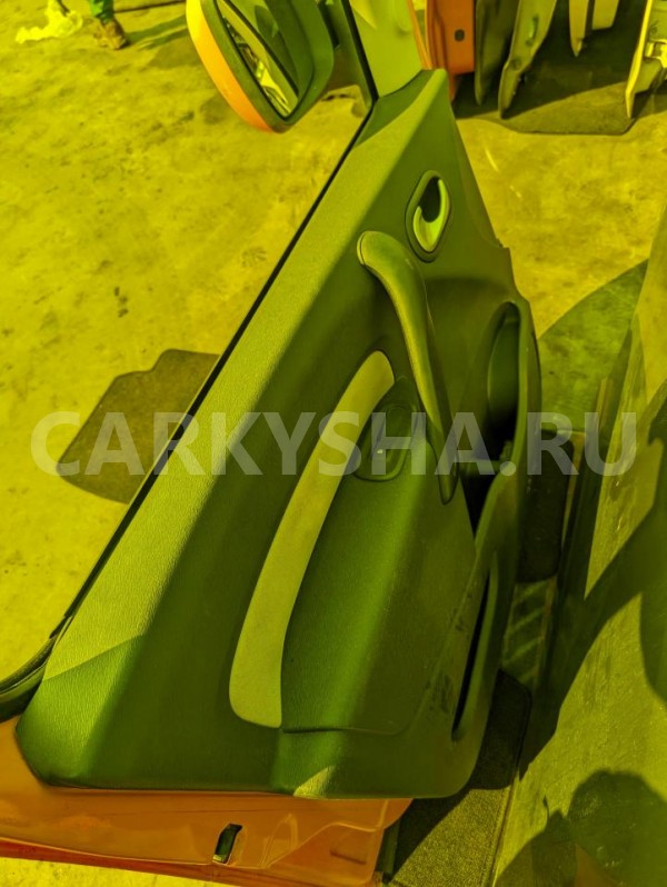 Дверь Renault Kangoo 