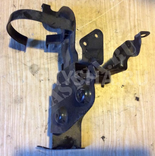 Кронштейн ABS Audi A6 III (C6) Седан оригинальный номер 4F0614119H 4F0614119M 4F0 614 119 H 4F0 614 119 M