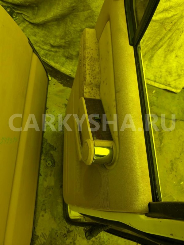 Дверь Ford Explorer 