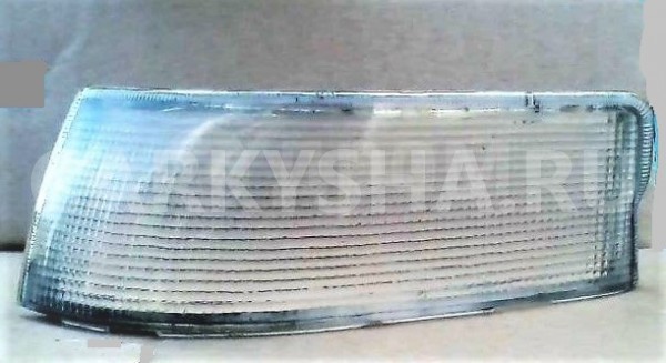 Стекло габарита (левое, верхнее) -   ) LH102V Toyota HiAce минивэн оригинальный номер 81521-26040