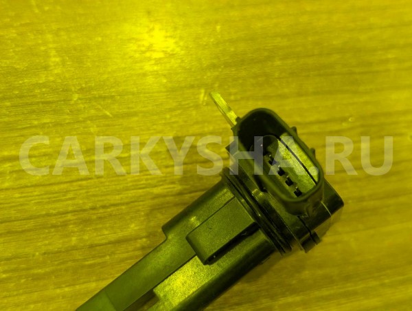 Датчик расхода воздуха Toyota Corolla 