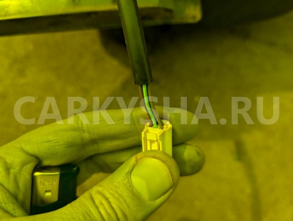 Зеркало Toyota Corolla 