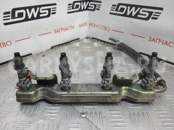 Форсунка топливная Nissan Cube 