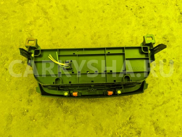 Блок управления климат-контролем Toyota Corolla 