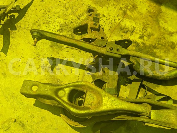 Балка Mitsubishi Pajero 