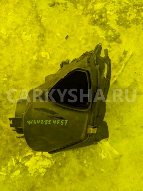 Корпус воздушного фильтра Audi A6 