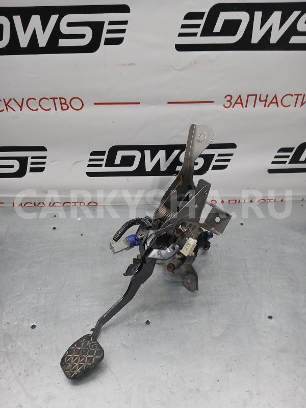 Педаль тормоза Mazda Axela 