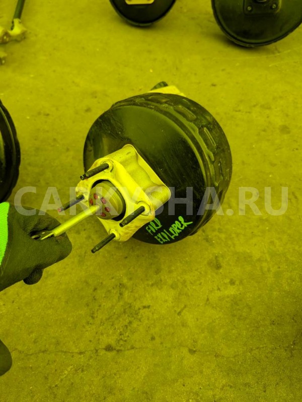 Главный тормозной цилиндр Ford Explorer 