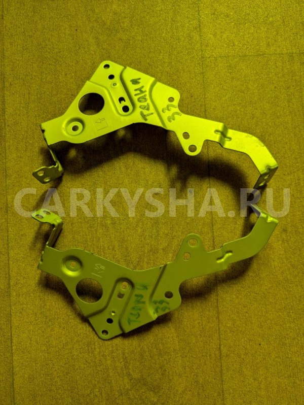 Крепление магнитофона Nissan Teana 