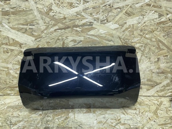 Заглушка фаркопа Toyota Land Cruiser 300 Series оригинальный номер 52151-60240