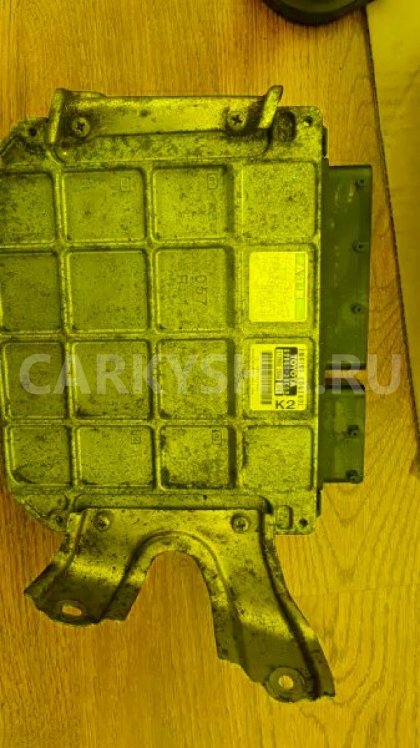 Блок efi Toyota Noah 