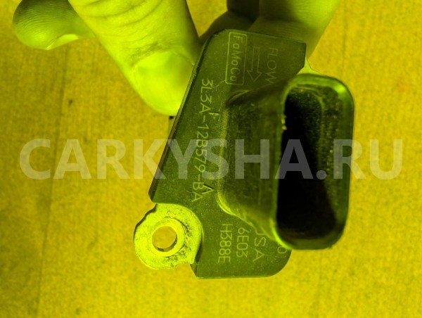 Датчик расхода воздуха Ford Explorer 